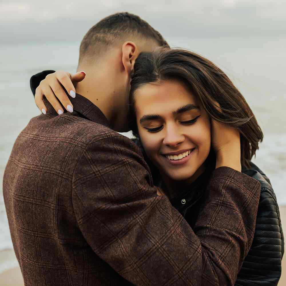 https://luiscabello.com/wp-content/uploads/2020/12/image_couples_about_03.jpg